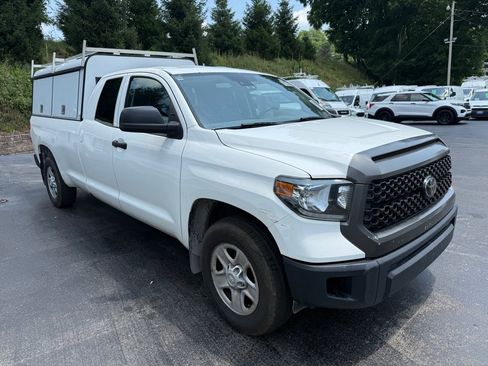 Used 2021 Toyota Tundra SR RWD image 3
