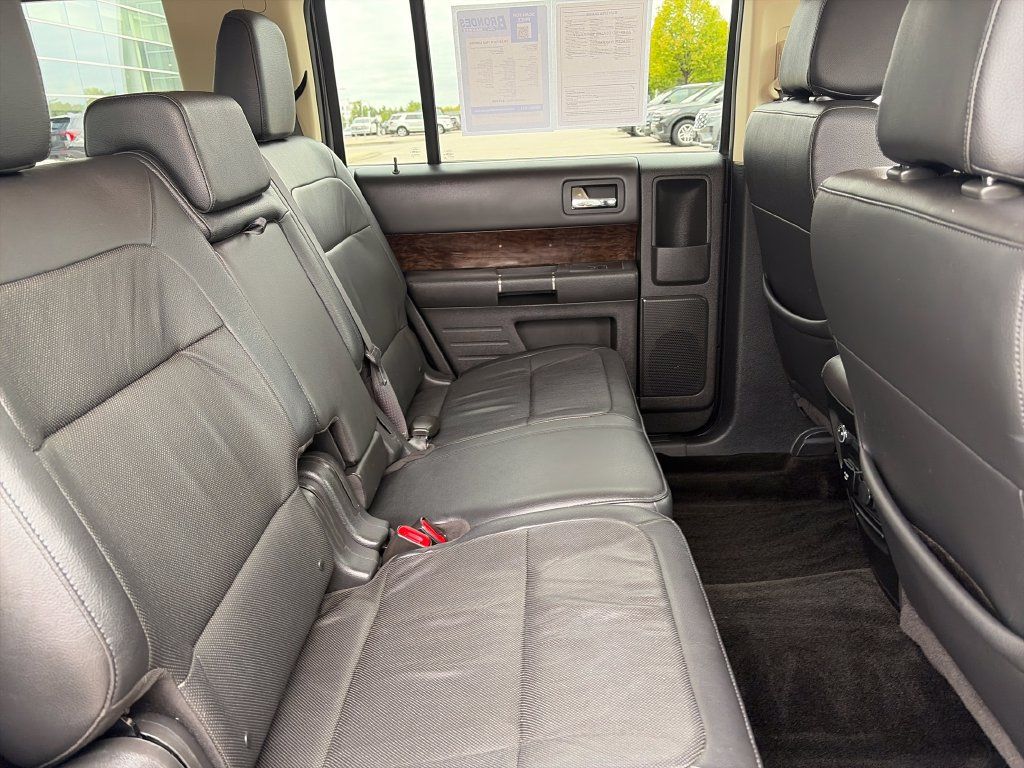 Used 2018 Ford Flex Limited AWD/4WD image 38