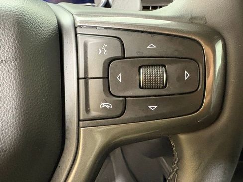 Used 2025 Chevrolet Silverado 1500 ZR2 w/ Technology Package image 29