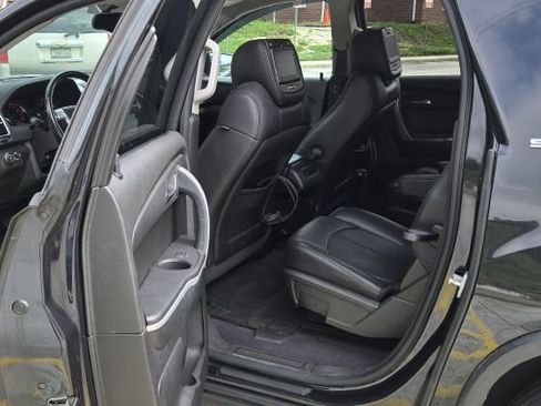 Used 2012 GMC Acadia SLT AWD/4WD image 9