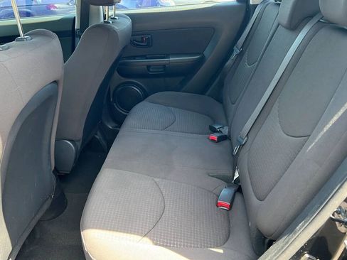 Used 2011 Kia Soul FWD image 17