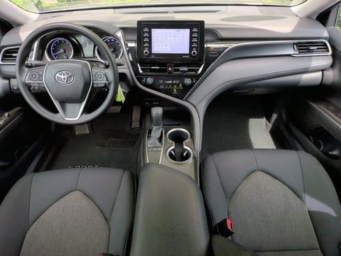 Used 2023 Toyota Camry LE FWD image 32
