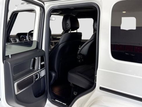 Used 2020 Mercedes-Benz G 63 AMG 4MATIC image 27