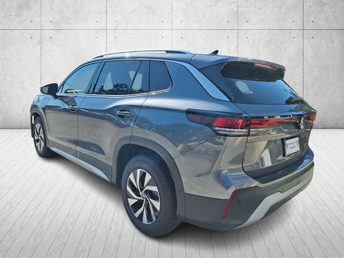 New 2025 Volkswagen Tiguan S image 3