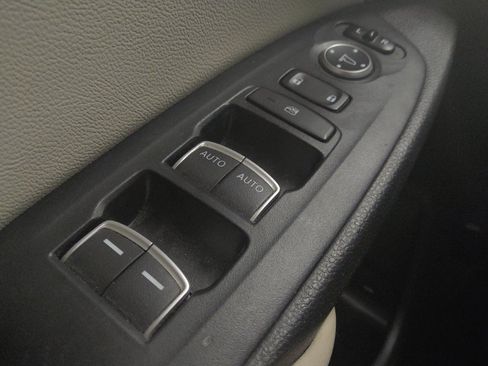 Used 2020 Honda Accord LX image 27