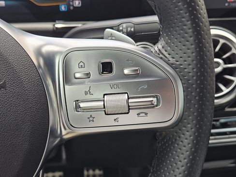 Certified 2021 Mercedes-Benz GLA 45 AMG 4MATIC image 18