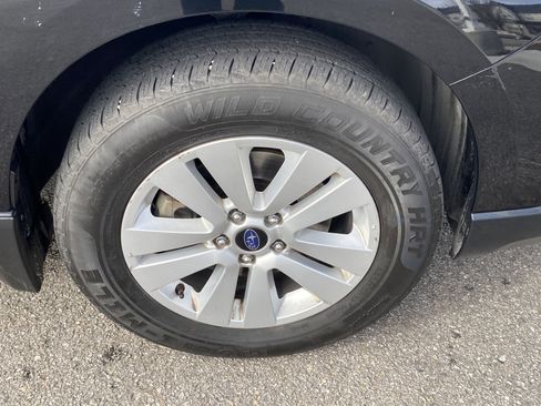 Used 2017 Subaru Outback 2.5i Premium image 26