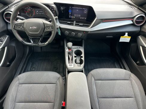 New 2026 Chevrolet Trax RS w/ Sunroof Package FWD image 3
