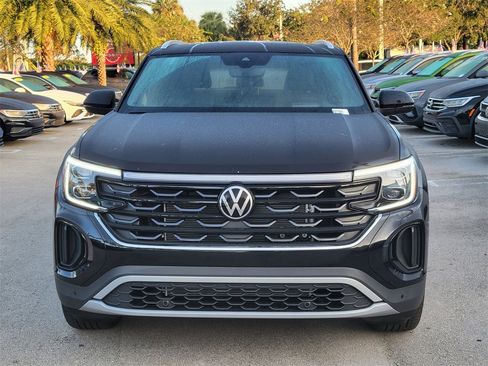 New 2026 Volkswagen Atlas Cross Sport SEL image 2