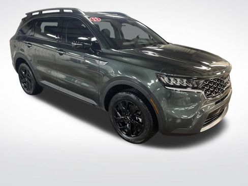 Used 2022 Kia Sorento S image 8