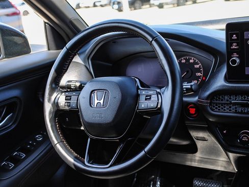 Certified 2026 Honda HR-V Sport image 17