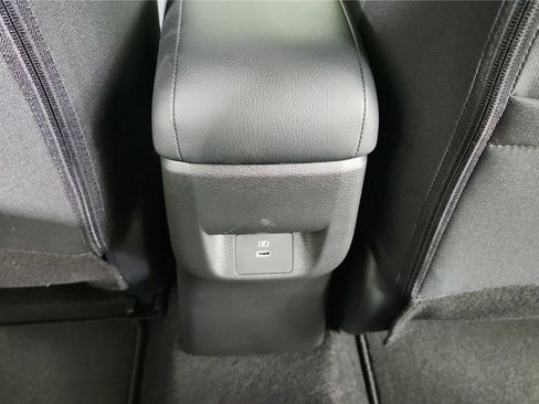 New 2025 Nissan Versa SV w/ Trunk Package image 20