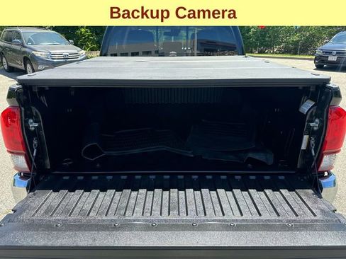 Used 2023 Toyota Tacoma SR5 AWD/4WD image 10