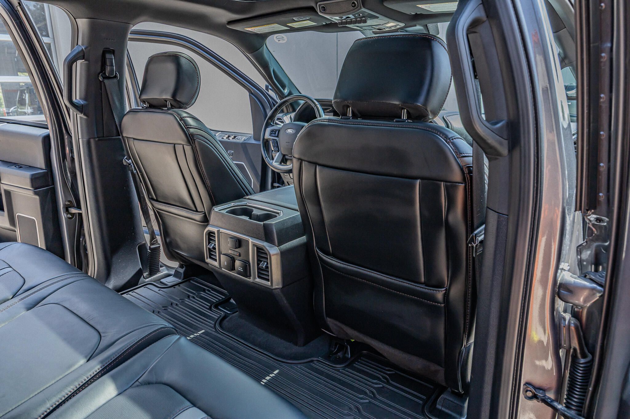 Used 2021 Ford F250 Platinum AWD/4WD image 31