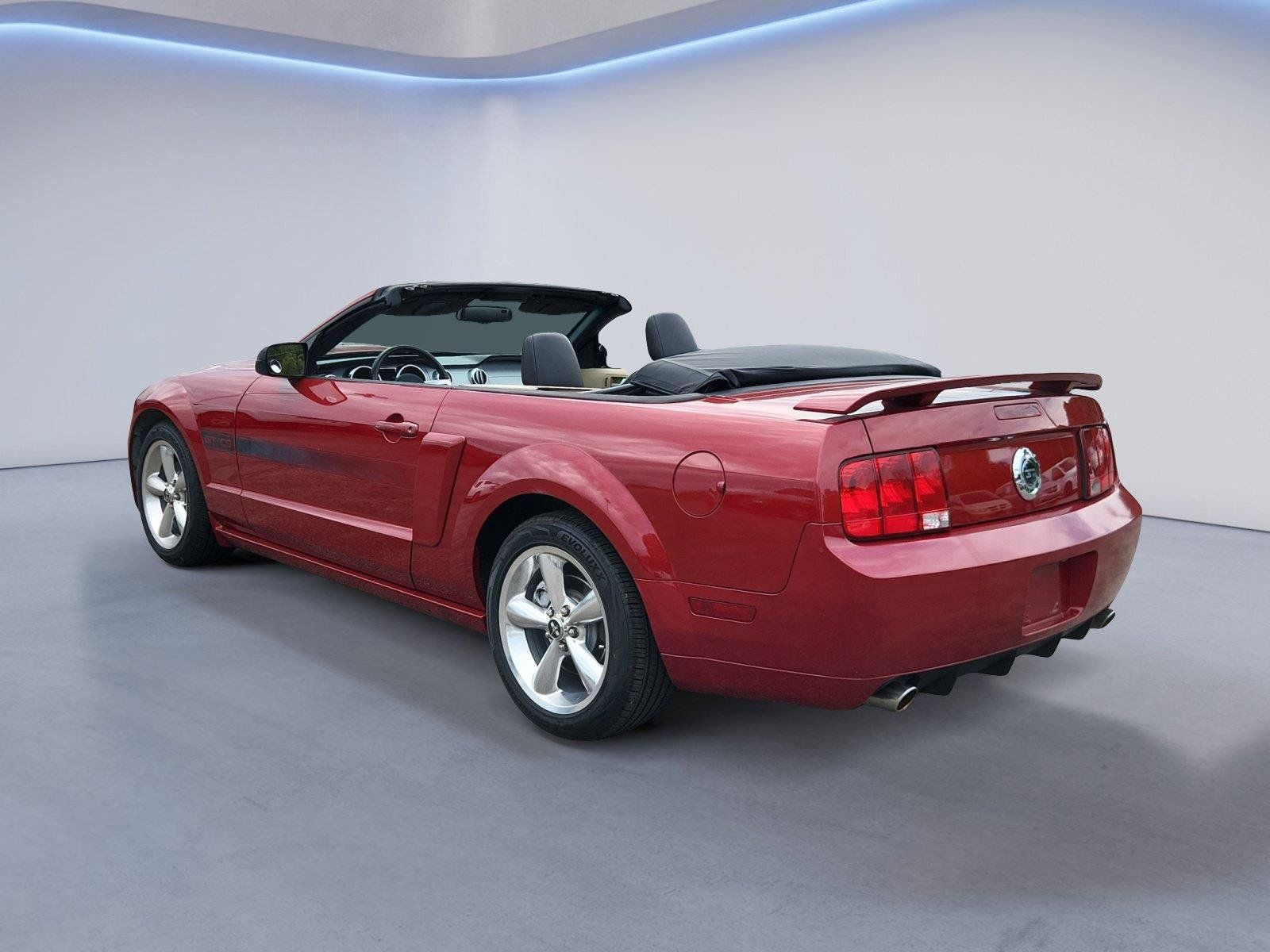Used 2008 Ford Mustang GT Premium RWD image 5