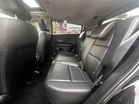 Used 2013 Subaru Outback 2.5i Premium w/ All-Weather Pkg AWD/4WD image 34