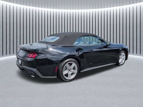 Used 2026 Ford Mustang Premium RWD image 4