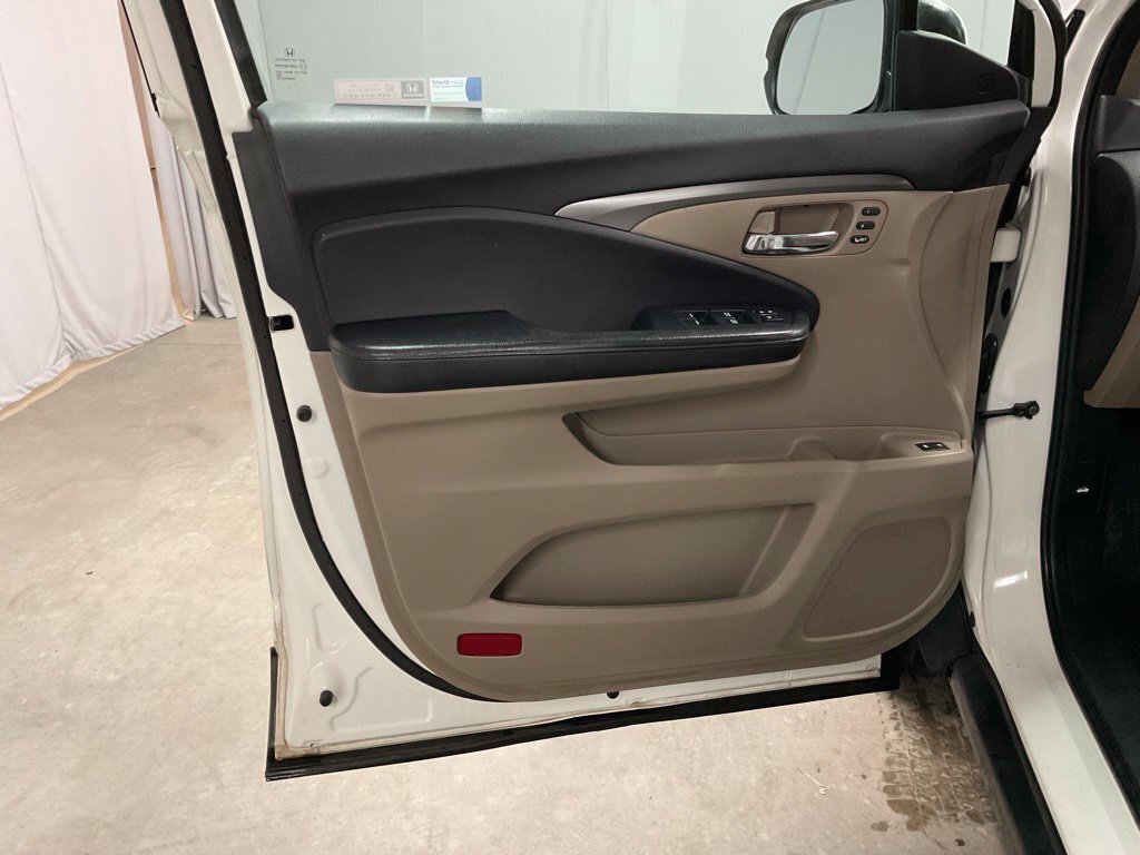 Used 2019 Honda Pilot EX-L image 19
