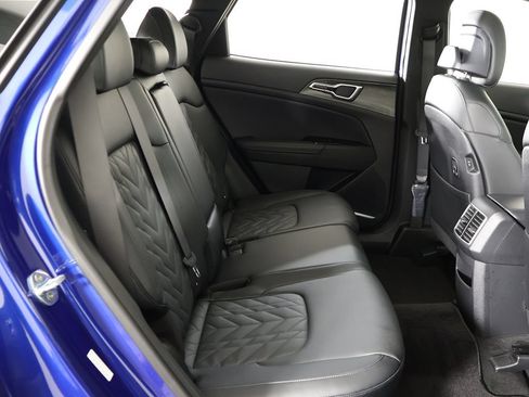 Used 2023 Kia Sportage X-Line w/ X-Line Premium Package AWD/4WD image 38