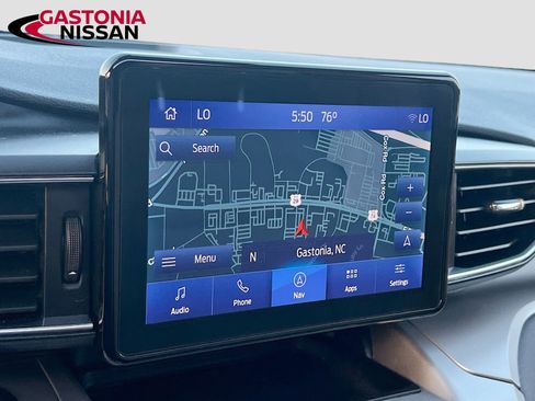 Used 2022 Ford Explorer XLT w/ Equipment Group 202A image 17