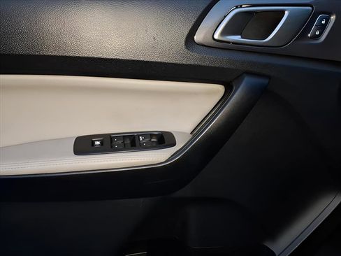 Used 2019 Ford Ranger Lariat w/ Equipment Group 501A Mid image 16