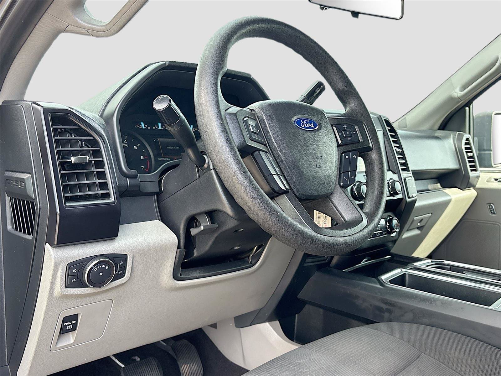 Used 2019 Ford F150 XL w/ Equipment Group 101A Mid AWD/4WD image 9