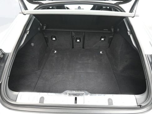 Certified 2023 Porsche Panamera Platinum Edition image 27