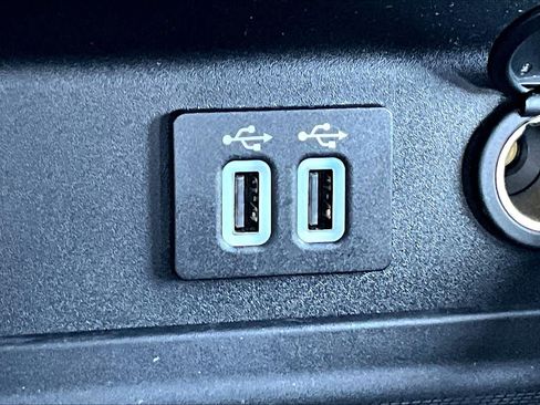 Used 2020 Ford Fusion Energi Titanium image 36