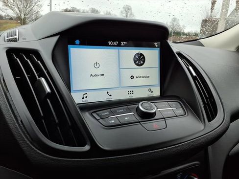 Certified 2017 Ford Escape SE w/ Equipment Group 201A image 24