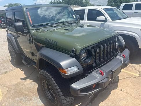 Used 2023 Jeep Wrangler Sport AWD/4WD image 2