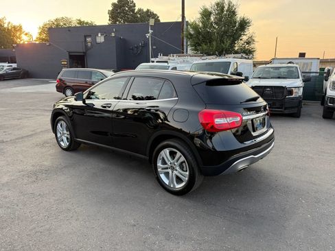 Used 2019 Mercedes-Benz GLA 250 4MATIC image 4