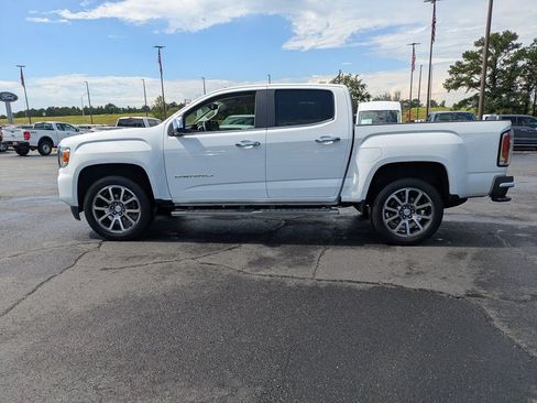 Used 2022 GMC Canyon Denali RWD image 7