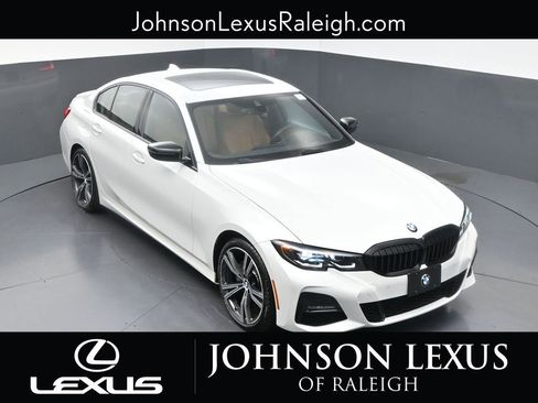 Used 2022 BMW 330i xDrive Sedan w/ M Sport Package AWD/4WD image 22
