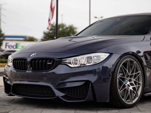 Used 2017 BMW M3 RWD image 22