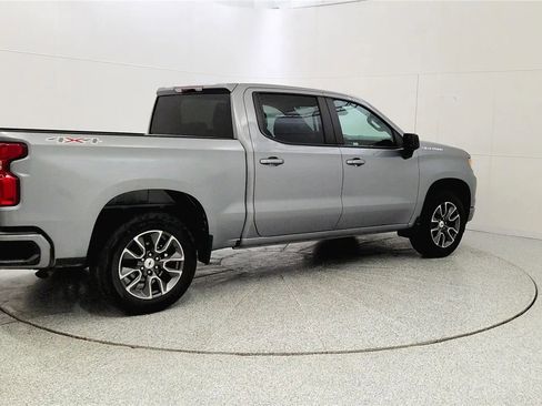 Used 2024 Chevrolet Silverado 1500 RST AWD/4WD image 7