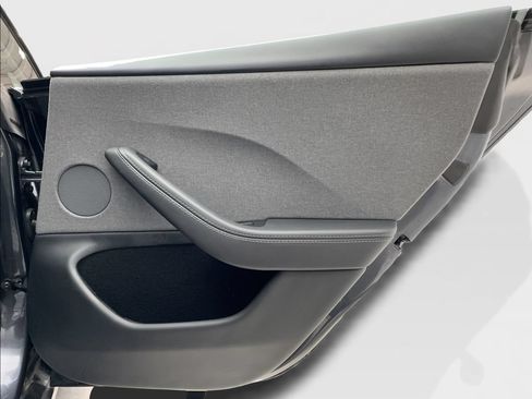 Used 2025 Tesla Model 3 RWD image 27