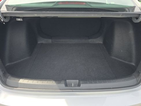 Used 2024 Honda Civic Sport image 18