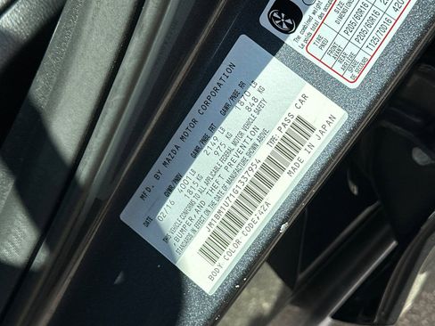 Used 2016 MAZDA MAZDA3 i Sport w/ Preferred Equipment Package image 29