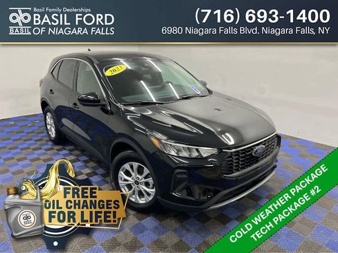 Used 2023 Ford Escape Active w/ Tech Pack #2 image 1