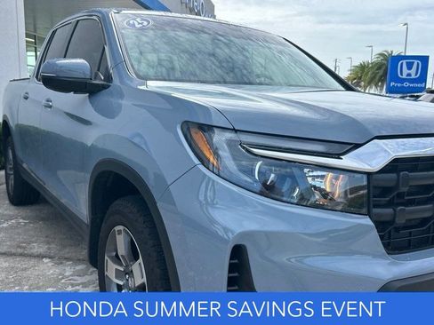 Used 2025 Honda Ridgeline RTL image 3