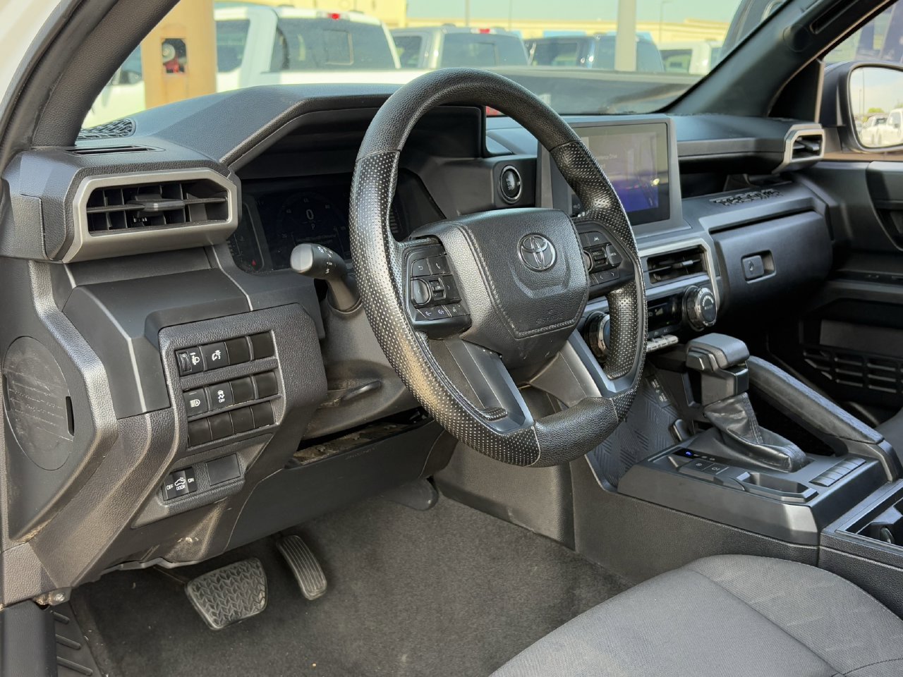 Used 2024 Toyota Tacoma SR RWD image 12