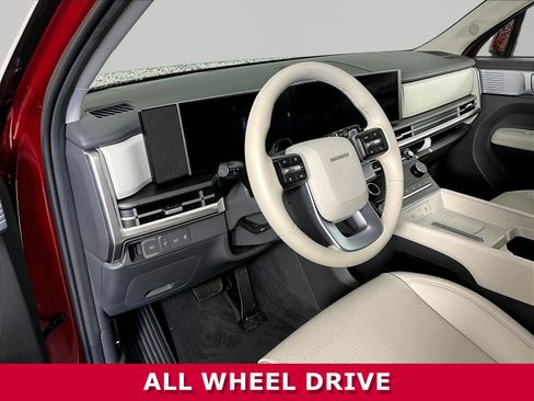 Used 2025 Hyundai Santa Fe SEL AWD/4WD image 15