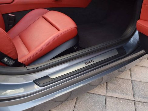 Used 2011 BMW Z4 sDrive35i RWD image 62