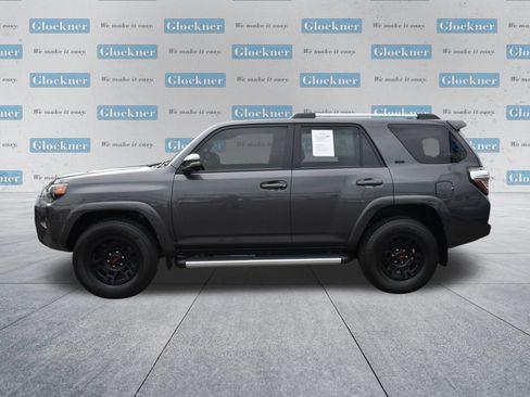 Used 2023 Toyota 4Runner SR5 Premium w/ Moonroof Package AWD/4WD image 10