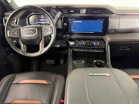 Used 2024 GMC Sierra 3500 AT4 w/ AT4 Premium Plus Package image 11