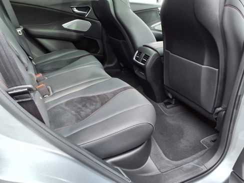 Used 2025 Acura RDX A-Spec image 10