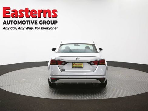 Used 2022 Nissan Altima 2.5 SV FWD image 36