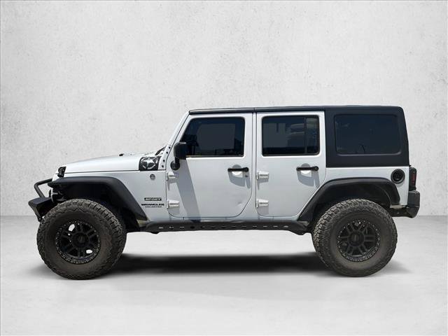 Used 2015 Jeep Wrangler Unlimited Sport w/ Connectivity Group AWD/4WD image 2