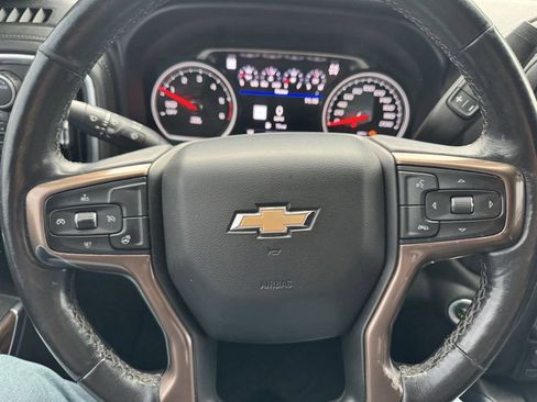 Used 2021 Chevrolet Silverado 1500 High Country AWD/4WD image 12