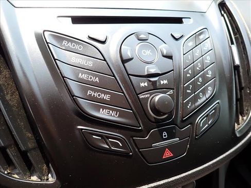 Used 2015 Ford Escape SE AWD/4WD image 16